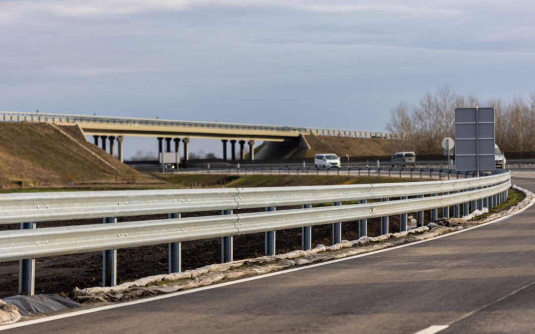 The M3 and M35 motorway junction at Görbeház has been completed