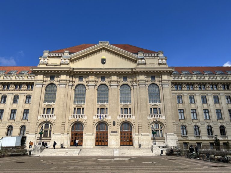 Hungary Debrecen Univerity1 768x576