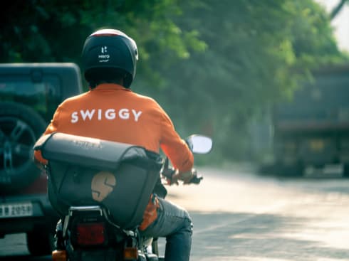 Swiggy’s Sriharsha Majety, Investors Sold Shares Worth INR 670 Cr Ahead Of IPO